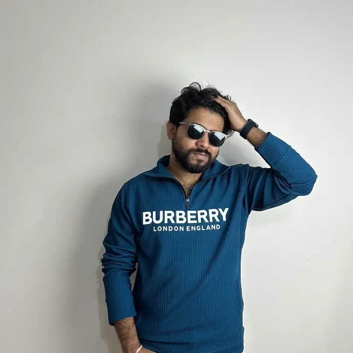 Premium half zip sweatshirt