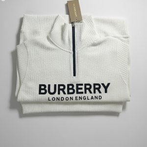 Premium half zip sweatshirt